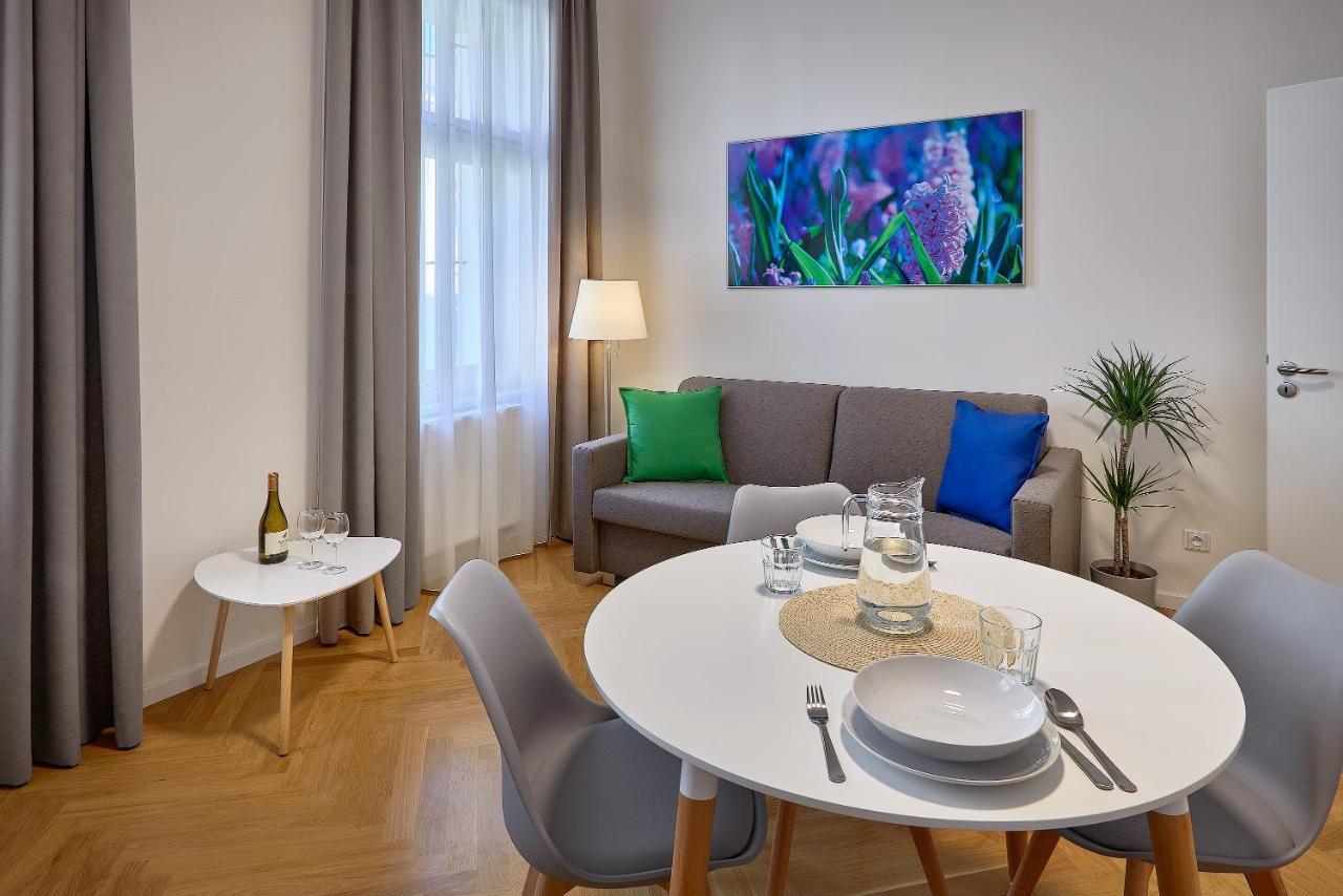 Downtown Suites Rubesova Prague Exterior photo
